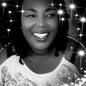 Meet your Posher, Camille